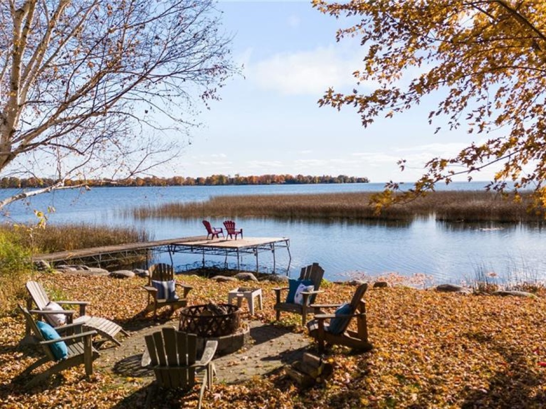 3772 Harry's Lane, Lake Simcoe