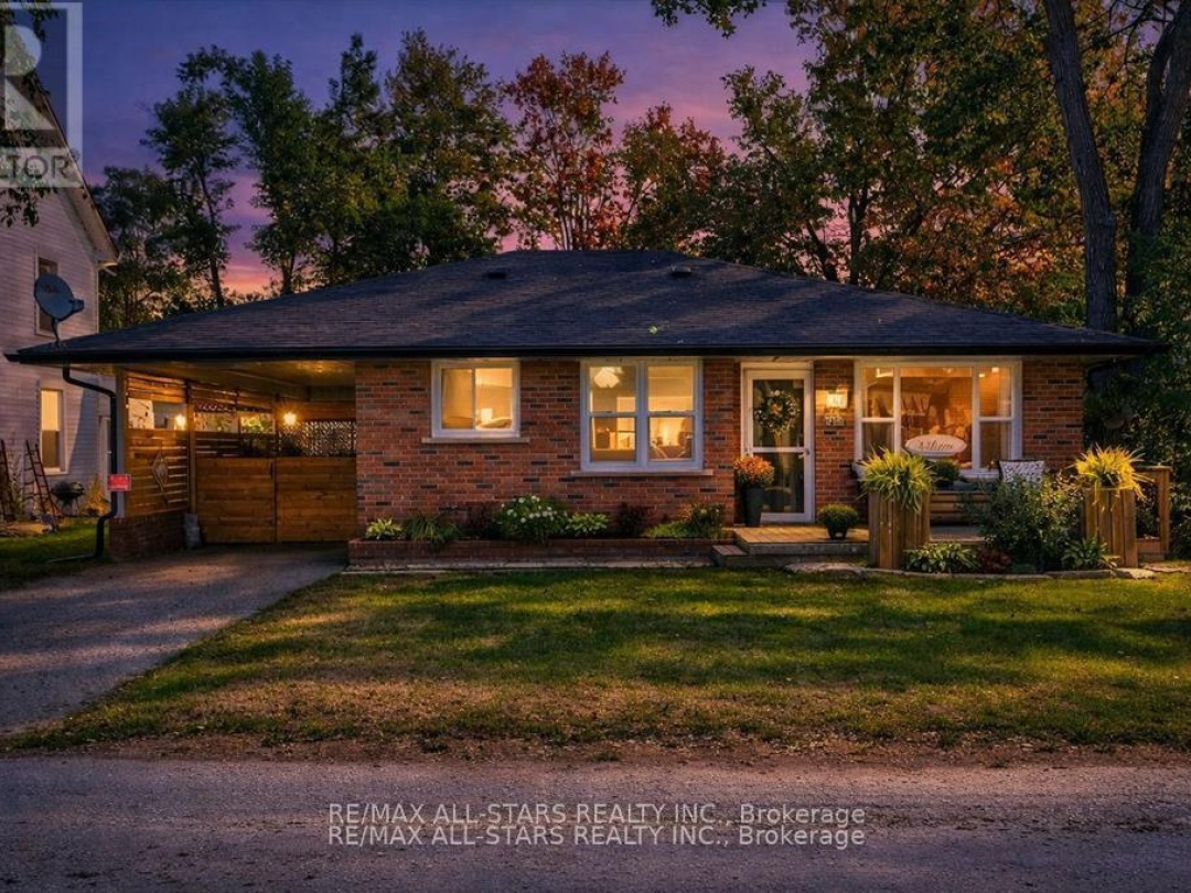 34 WILLIAM STREET, Kawartha Lakes (Bobcaygeon)
