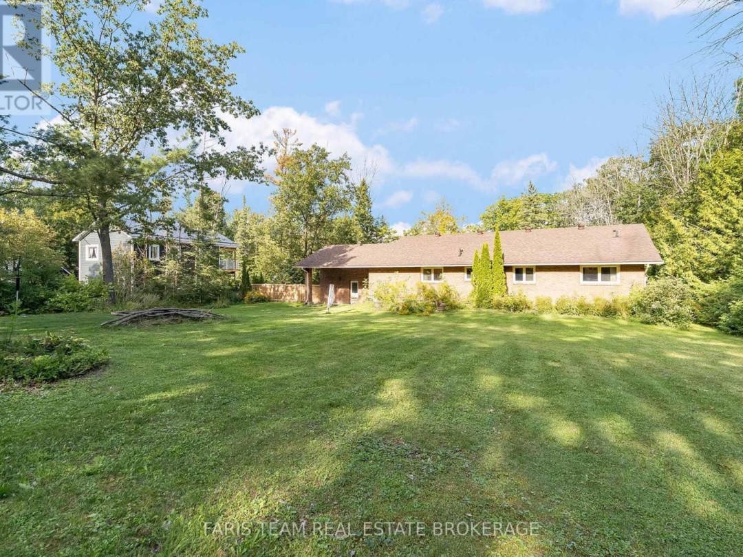 2 BAYSIDE AVENUE, 