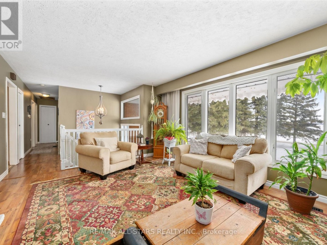 68 BLACK SCHOOL ROAD, Kawartha Lakes (Mariposa)