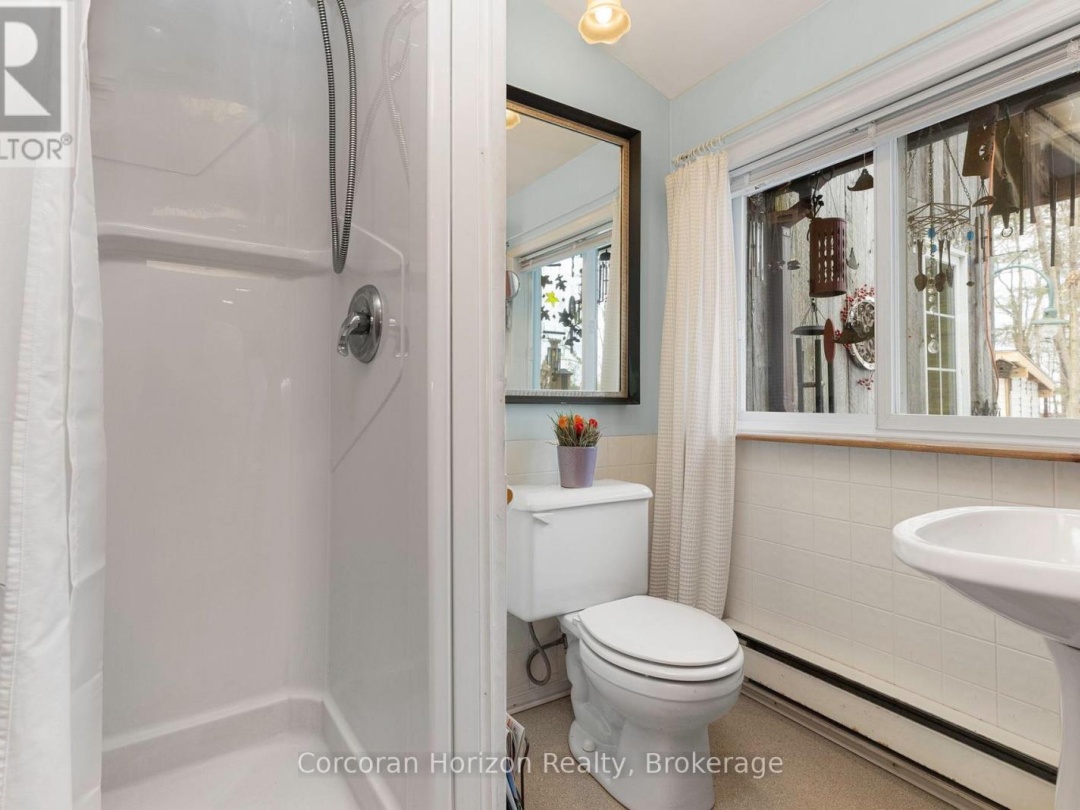 1641 WALKERS POINT ROAD, 