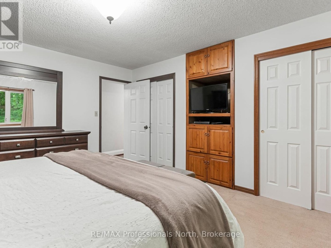 1277 HORSESHOE LAKE ROAD, 