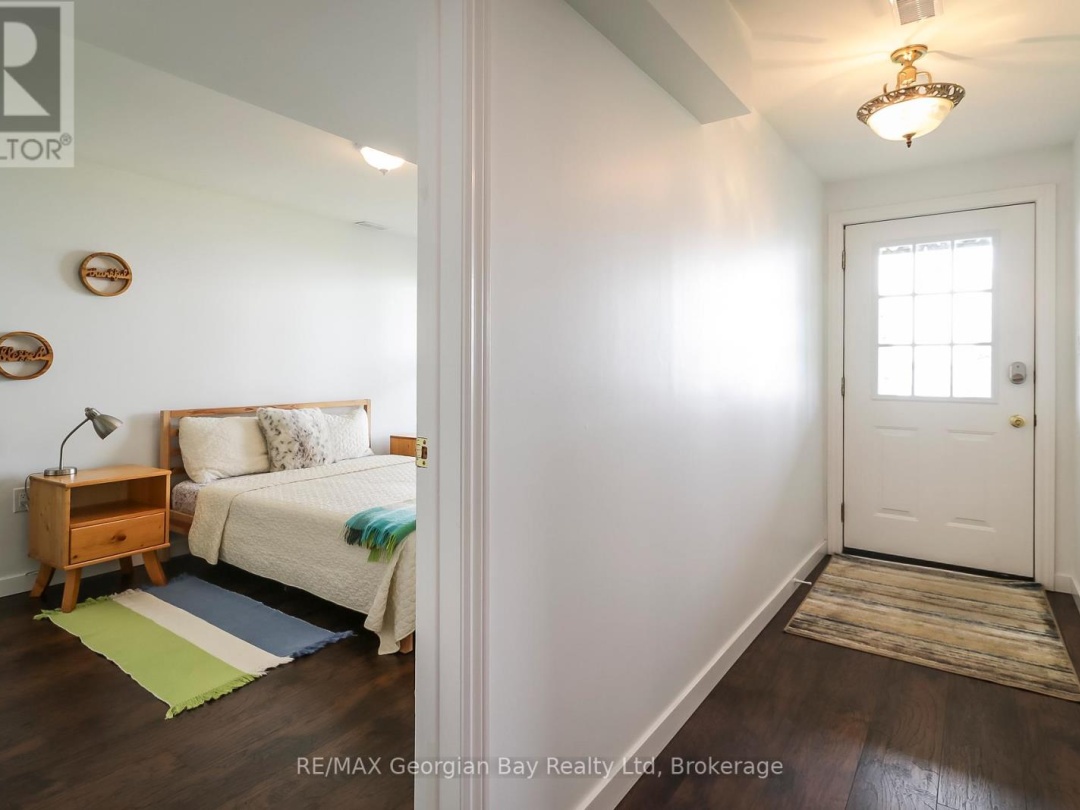 12 ROBINS POINT ROAD, Georgian Bay