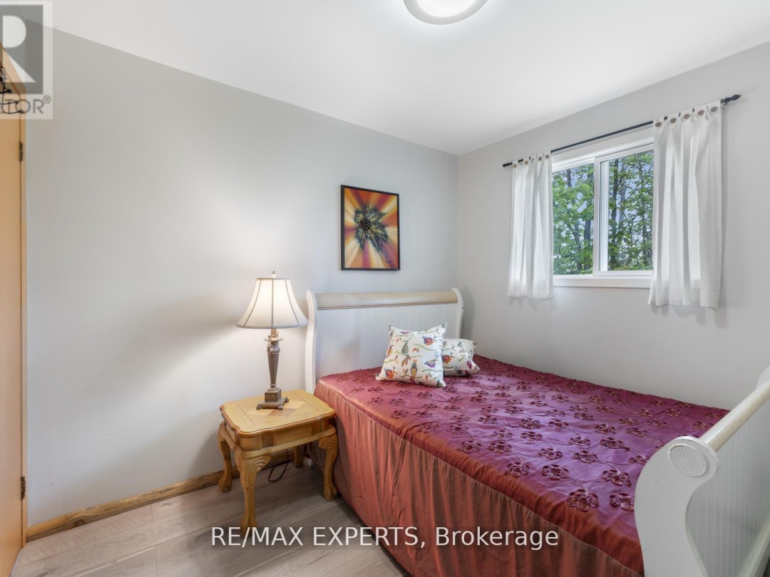 18 - 230-232 LAKE DALRYMPLE ROAD, Dalrymple Lake