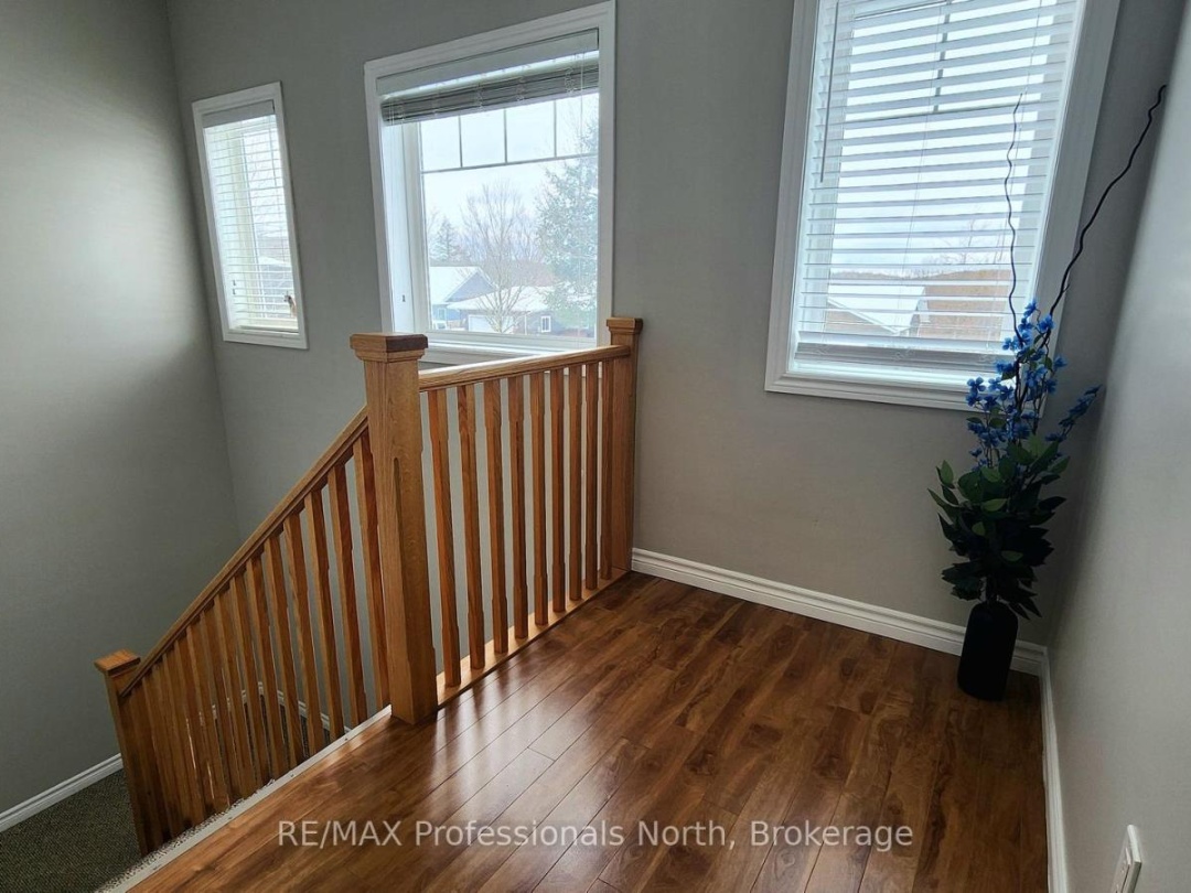 33 GOODWIN DRIVE, Huntsville (Chaffey)