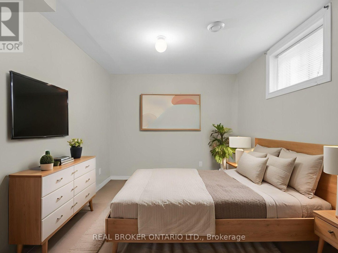 30 GEORGIAS WALK, 