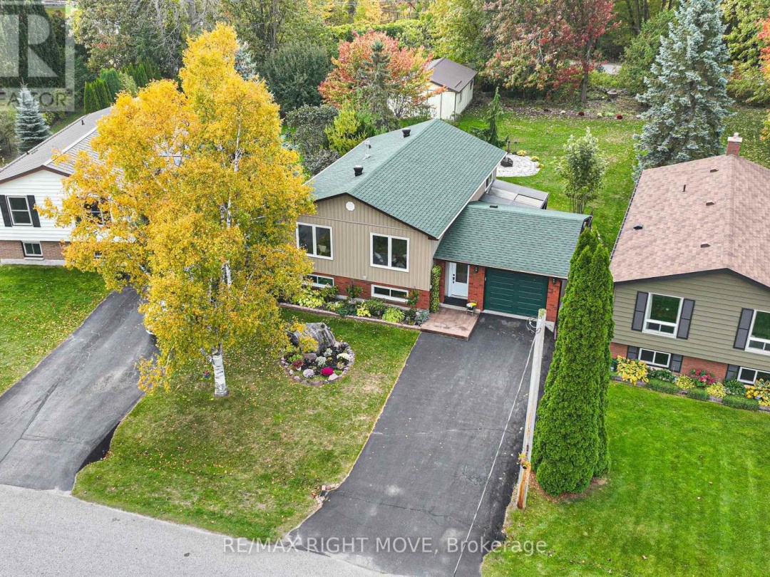 445 Mooney Crescent, Orillia