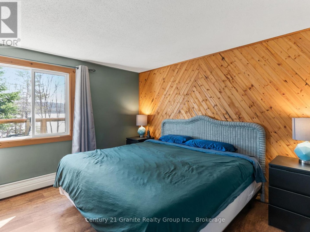6087 HALIBURTON LAKE ROAD, Haliburton Lake