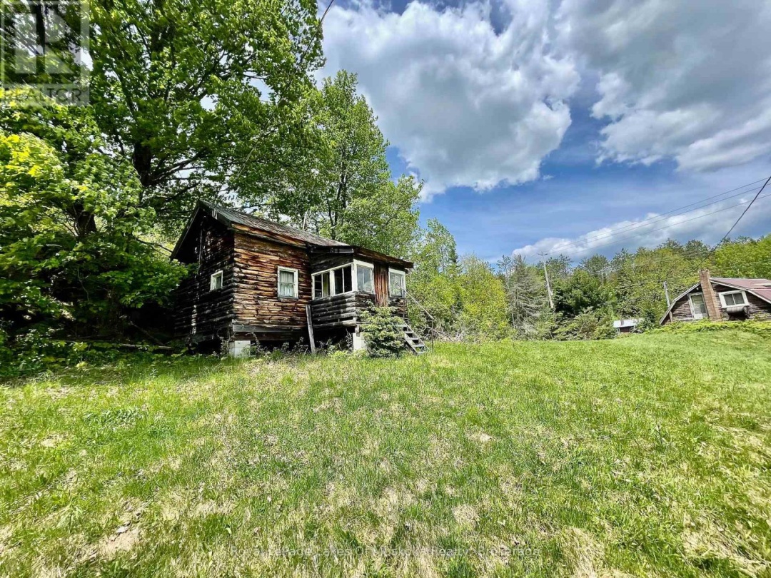 1235 Bonnie Lake Road, Bracebridge (Macaulay)