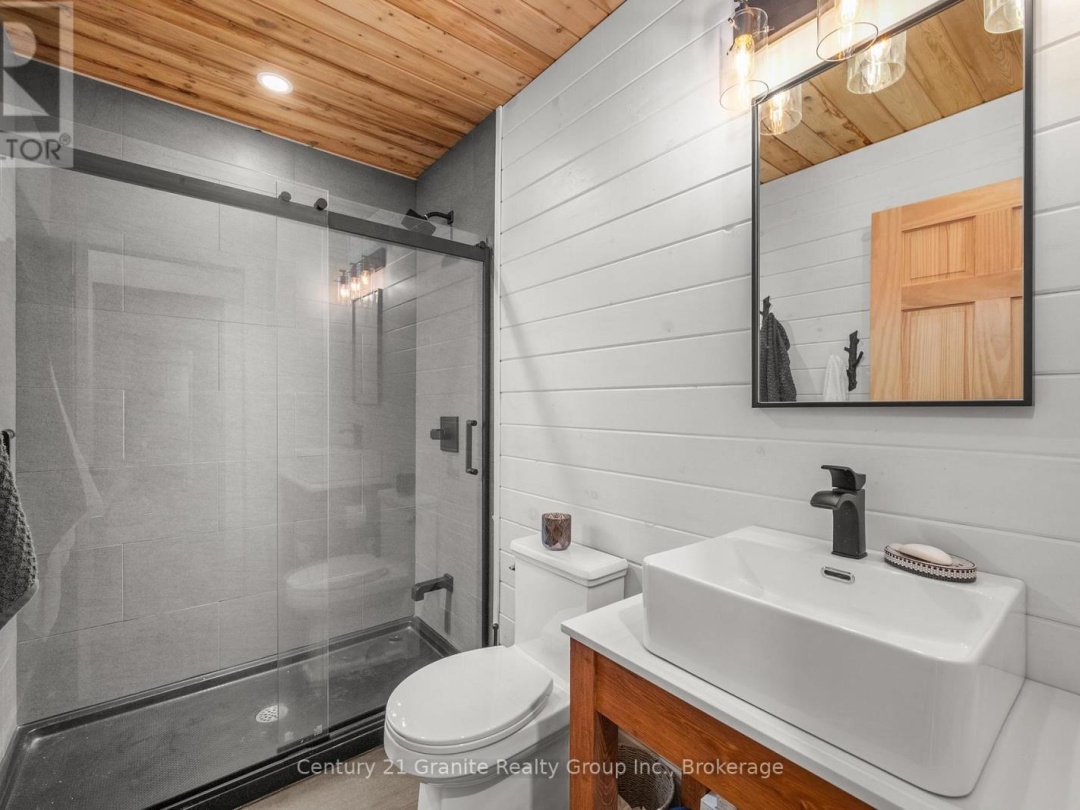 1577 RUGGED LANE, 