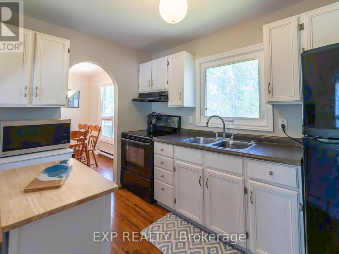 25 BAYVIEW ESTATE ROAD, 