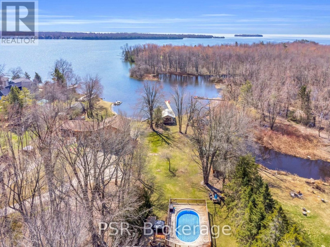 4453 ORKNEY BEACH ROAD, Lake Simcoe