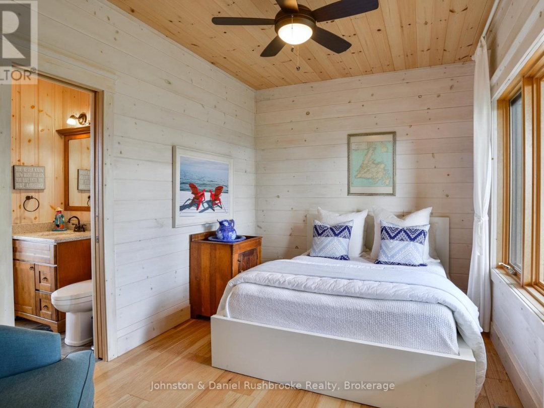 2 ISLAND 1210, Georgian Bay