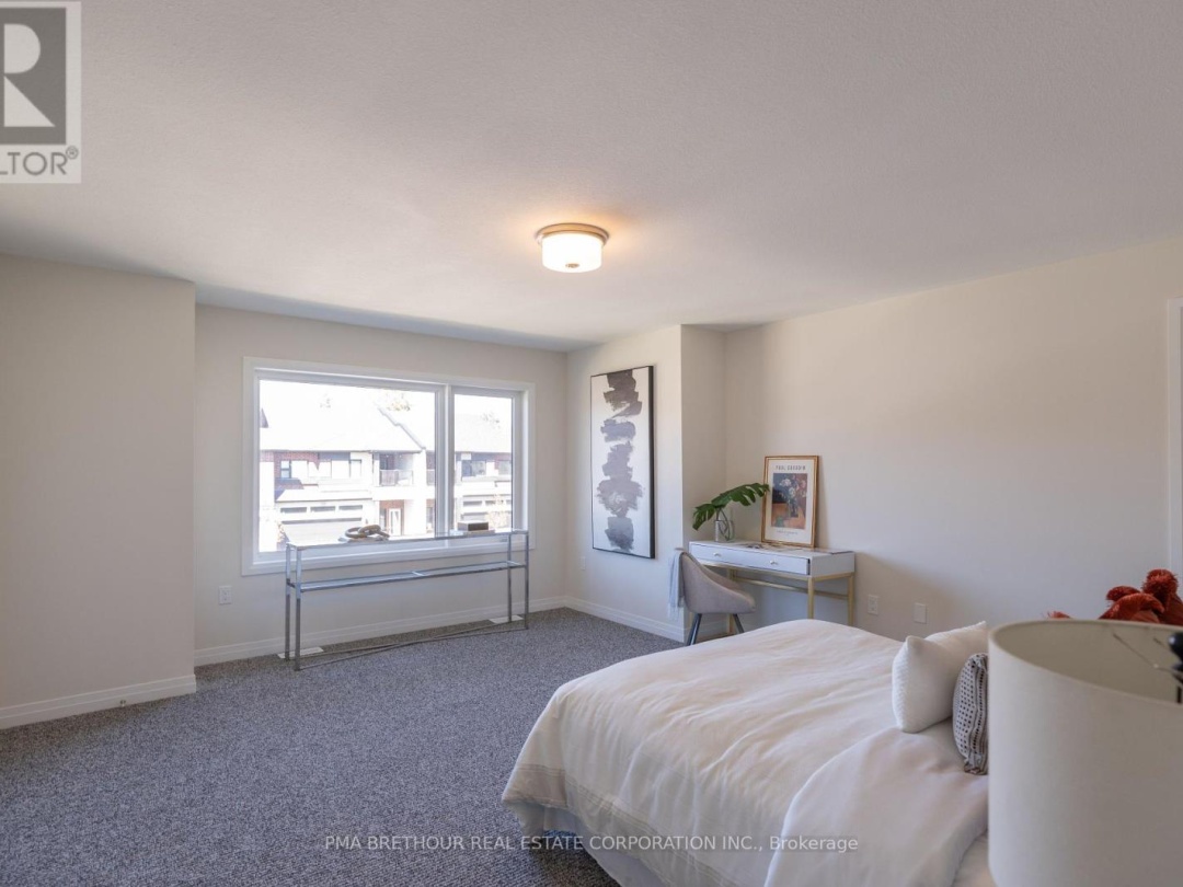 3031 SANDY ACRES AVENUE, 