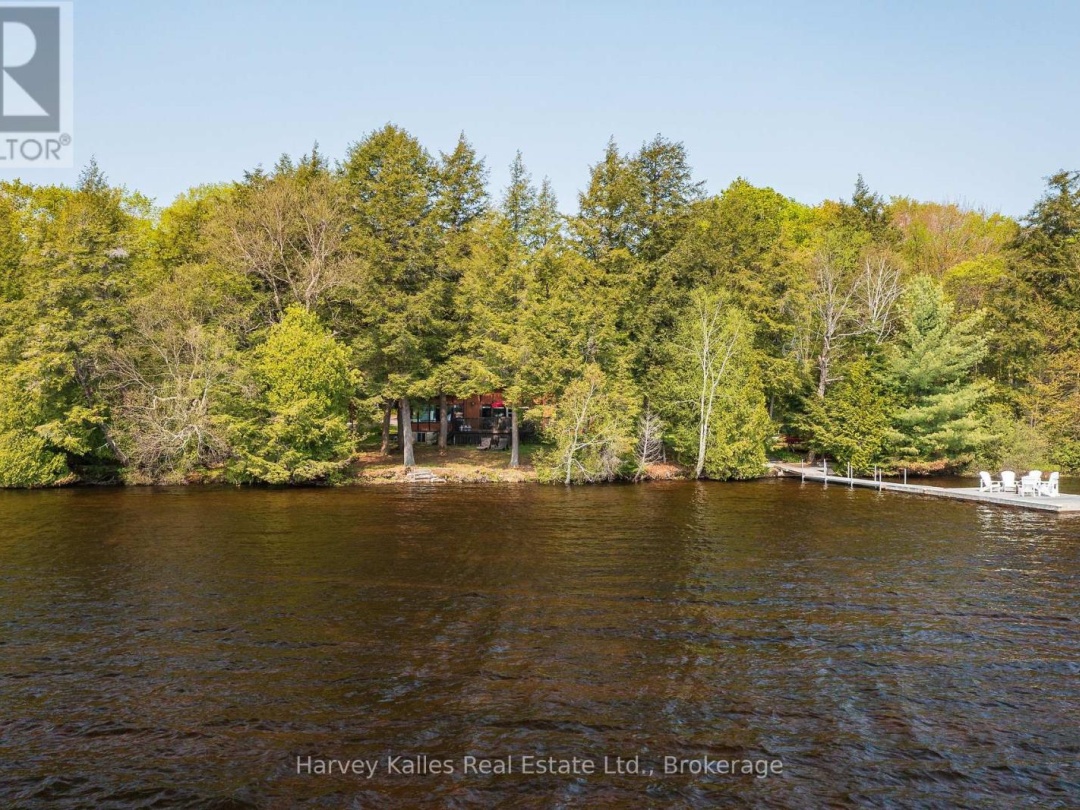 1033 SCOTT LANE, Oxbow Lake