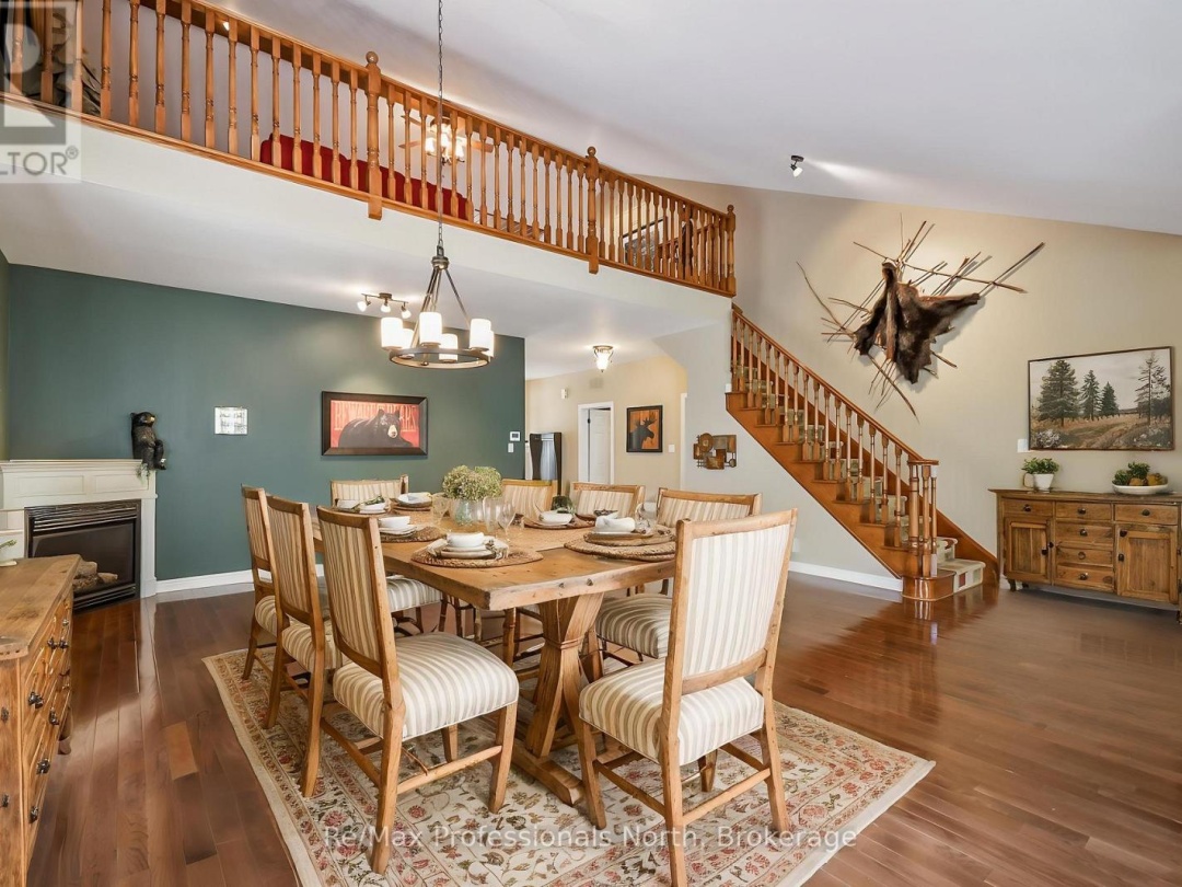 15 MUSKOKA BAY BOULEVARD, Gravenhurst (Muskoka (S))