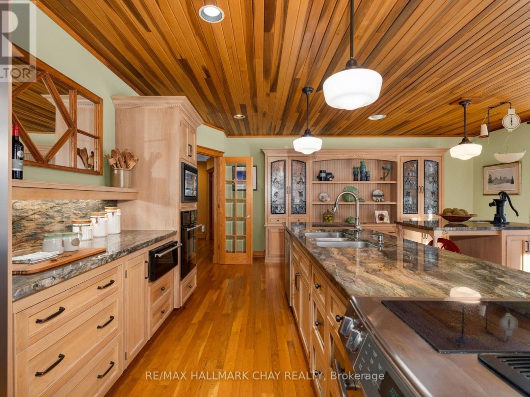 3778 VASEY ROAD, Tay