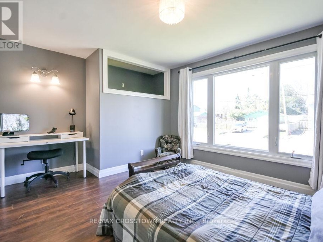 461 BARNES AVENUE, Tay (Port McNicoll)