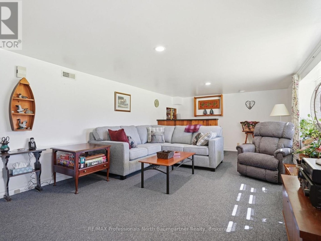 4112 DEEP BAY ROAD, Gull River