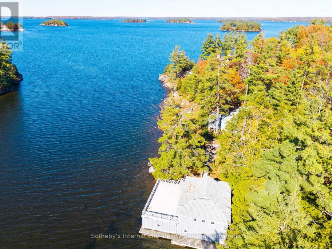 1-1076 BIRCH POINT ROAD, Lake Muskoka