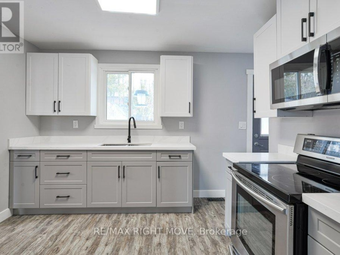 636 MISSISSAGA STREET W, Orillia