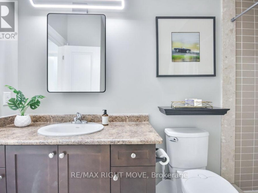 28 - 10 INVERMARA COURT, Lake Simcoe