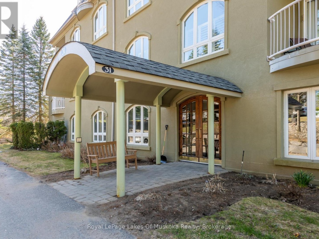 207 - 31 DAIRY LANE, Muskoka River