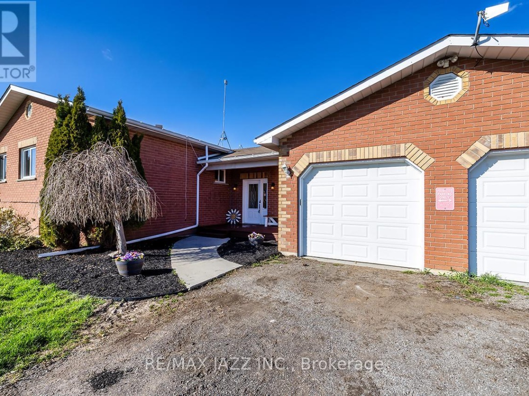 3 ROYAL OAK ROAD, Kawartha Lakes (Mariposa)
