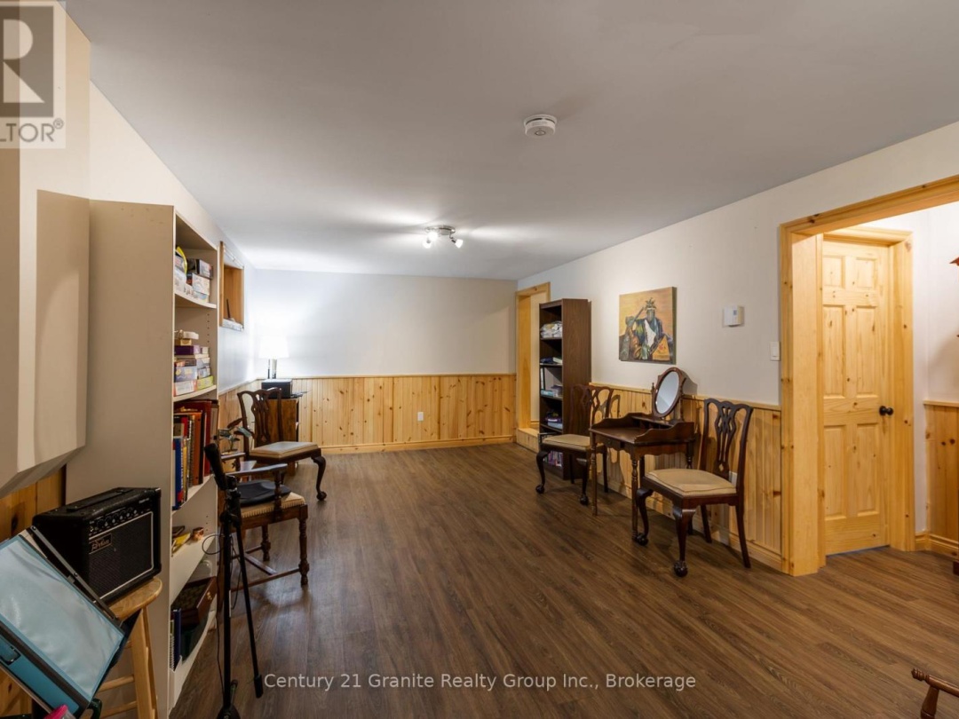 1219 MARATHON DRIVE, Canning Lake