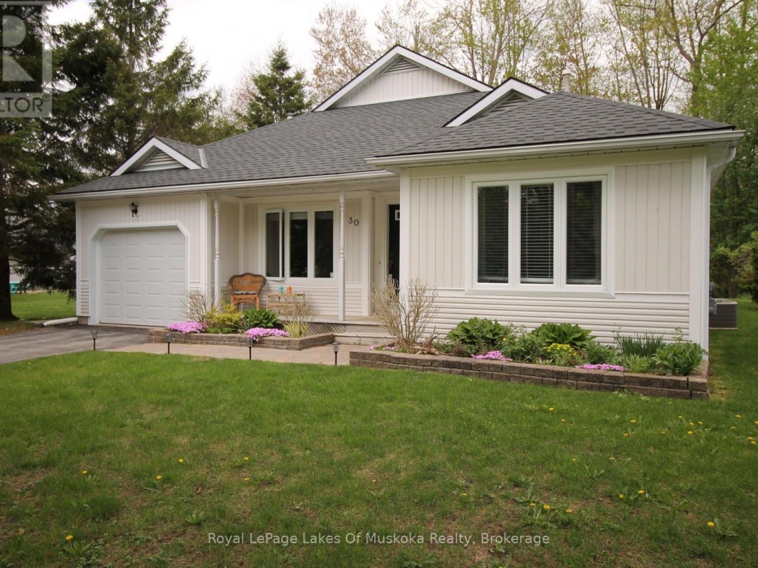 30 Hedgewood Lane, Gravenhurst (Muskoka (S))