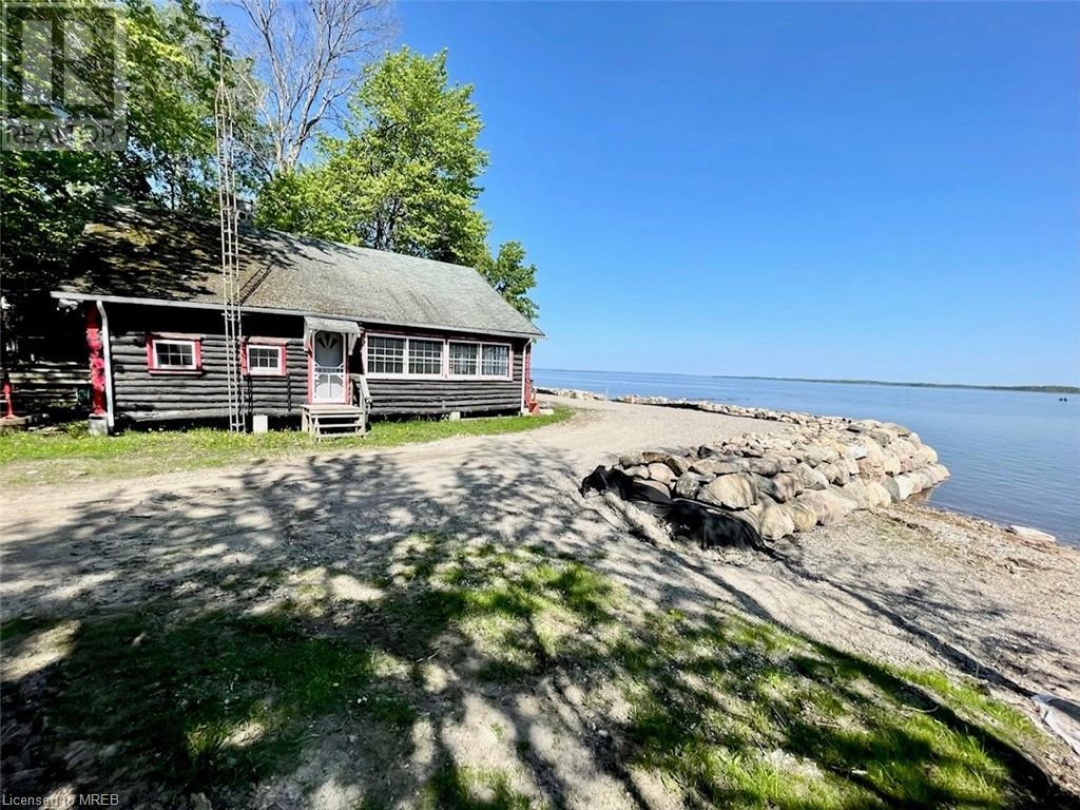 264 Robins Point Road, Georgian Bay