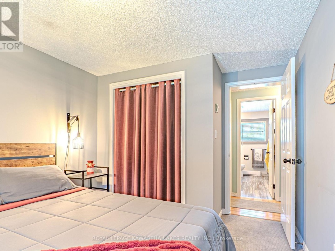 75 PRESCOTT ROAD, Kawartha Lakes (Bobcaygeon)