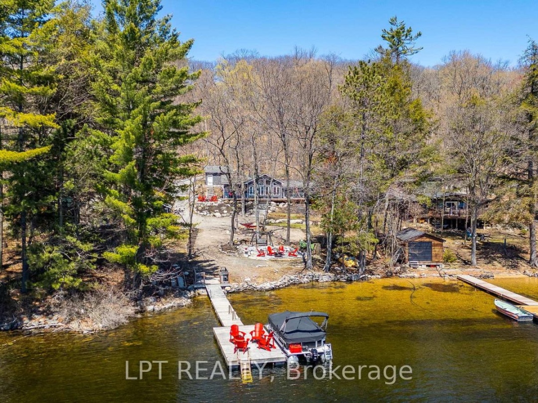 1369 HIPKISS DRIVE, Haliburton Lake