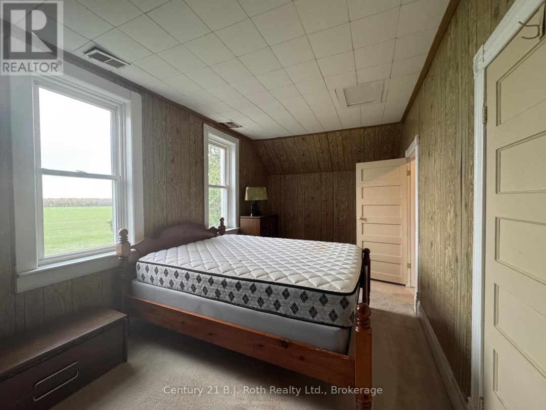 1767 10 CONCESSION, 