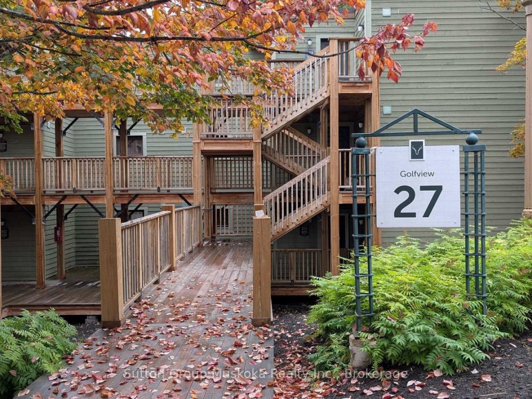 27-202 GOLFVIEW - DEERHURST DRIVE, 