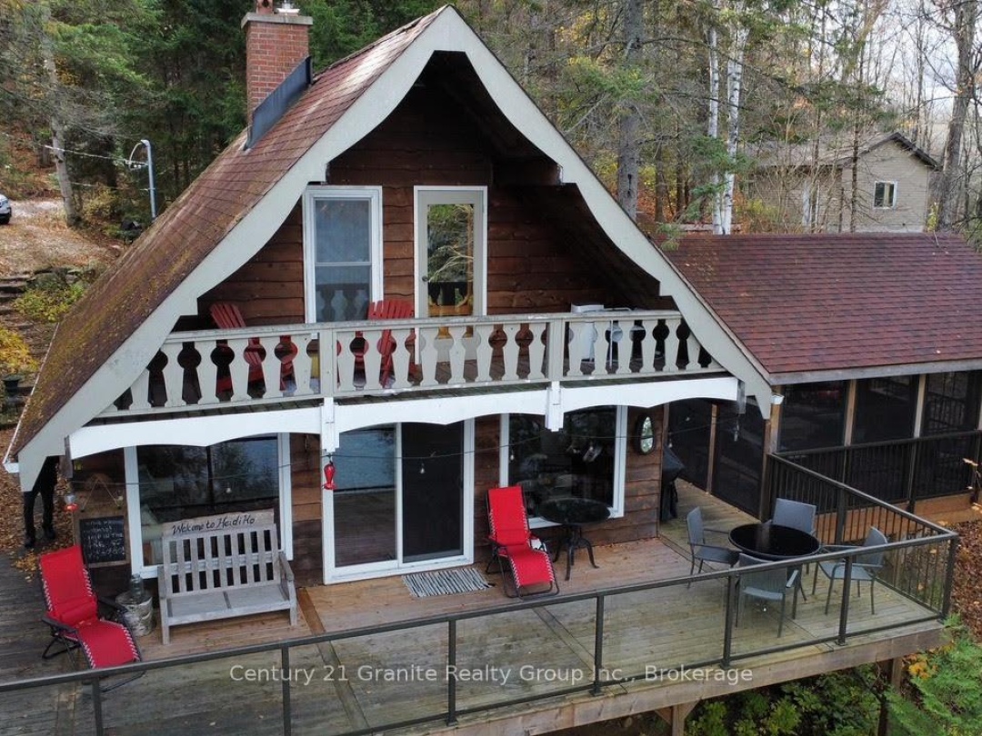 1038 BROKEN PADDLE ROAD, Miskwabi Lake