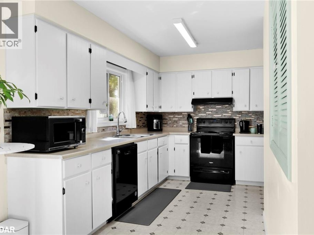 4297 HURONIA Road, 