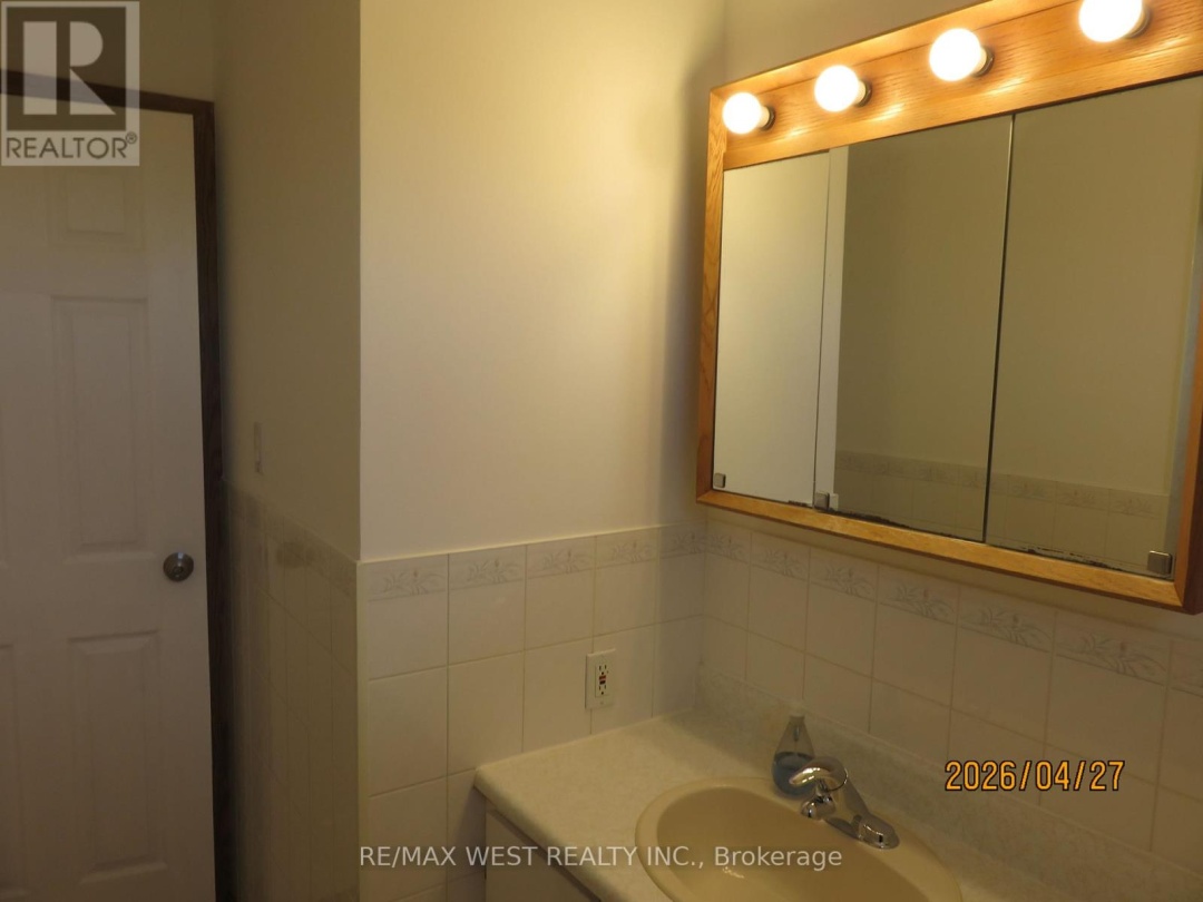 346 LAKELAND CRESCENT SE, Brock (Beaverton)