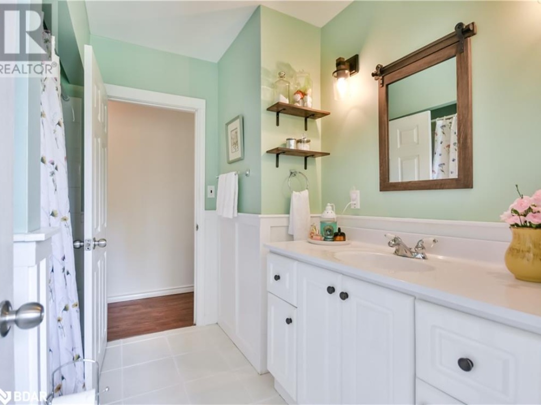 23 CONDER Drive, 