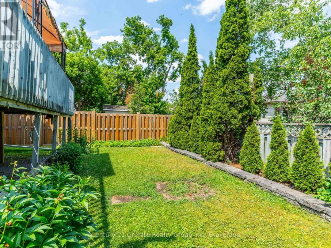 4 BIRCH CRESCENT, 