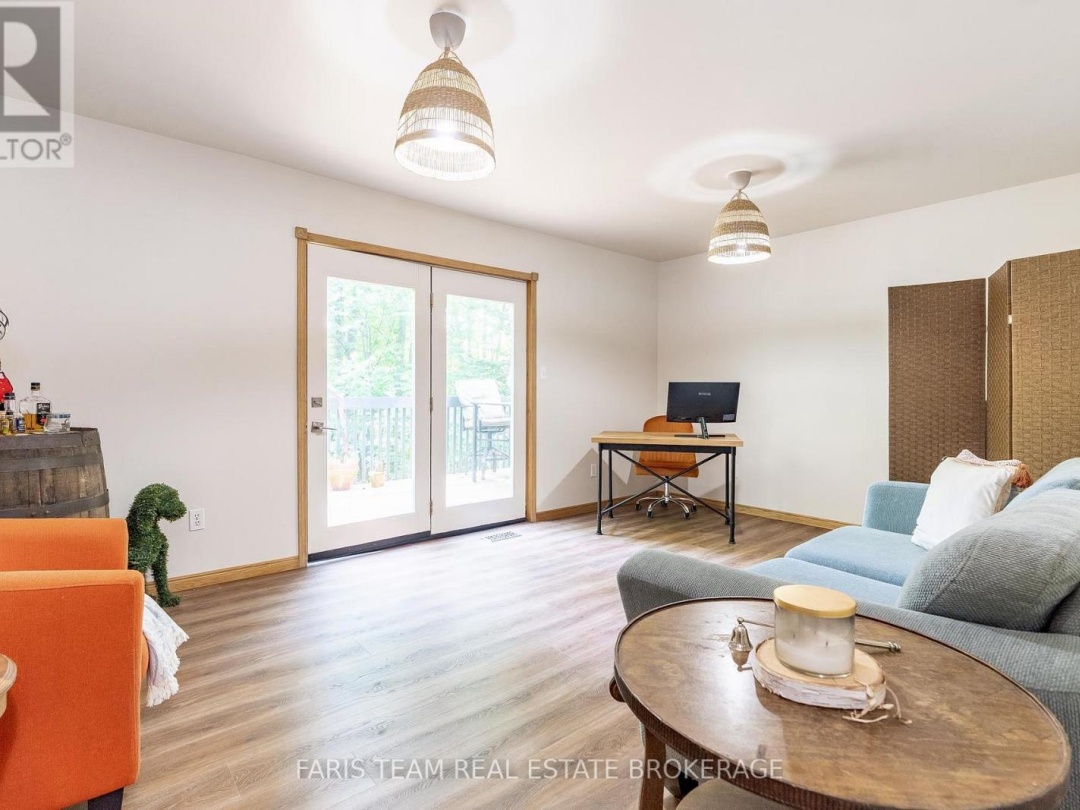 4094 GRANNY WHITE SIDE ROAD, 
