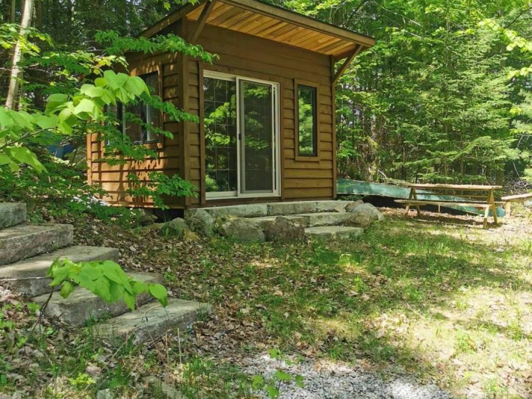1274 TWIST LANE, Salerno Lake