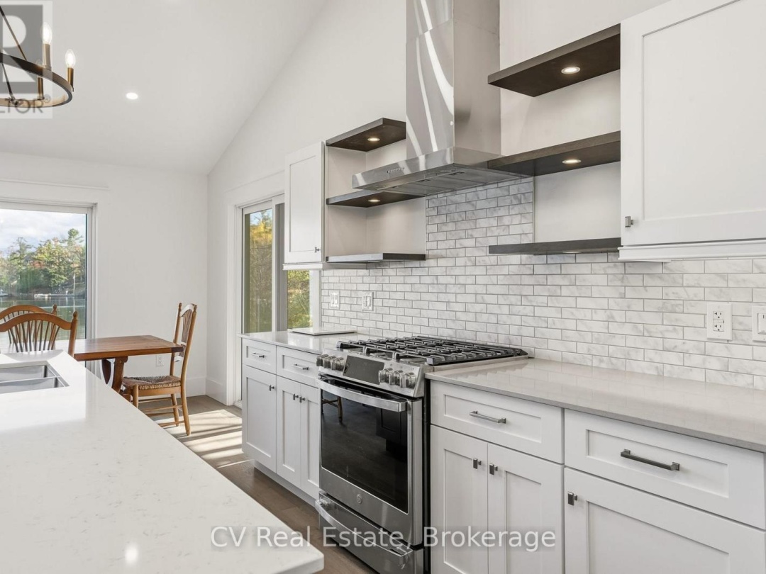 1111 LAKESHORE DRIVE, Lake Muskoka