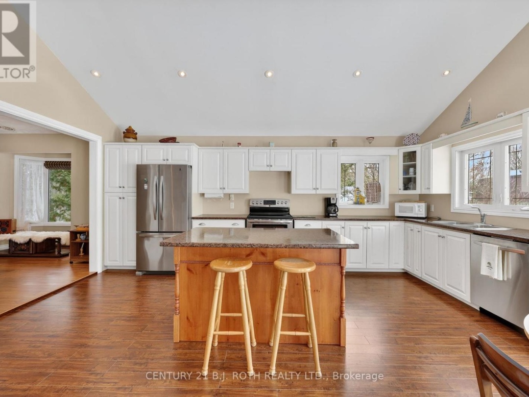 21 TREEWOOD LANE, Kawartha Lakes (Bexley)