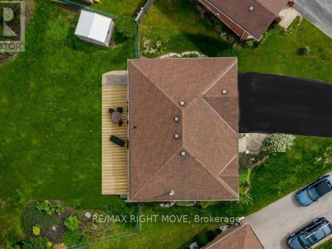 15 WATSON COURT, Orillia
