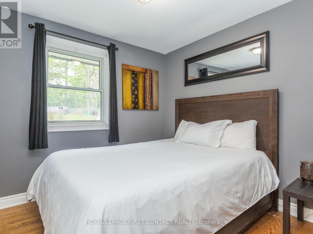 48 BRANT STREET W, 
