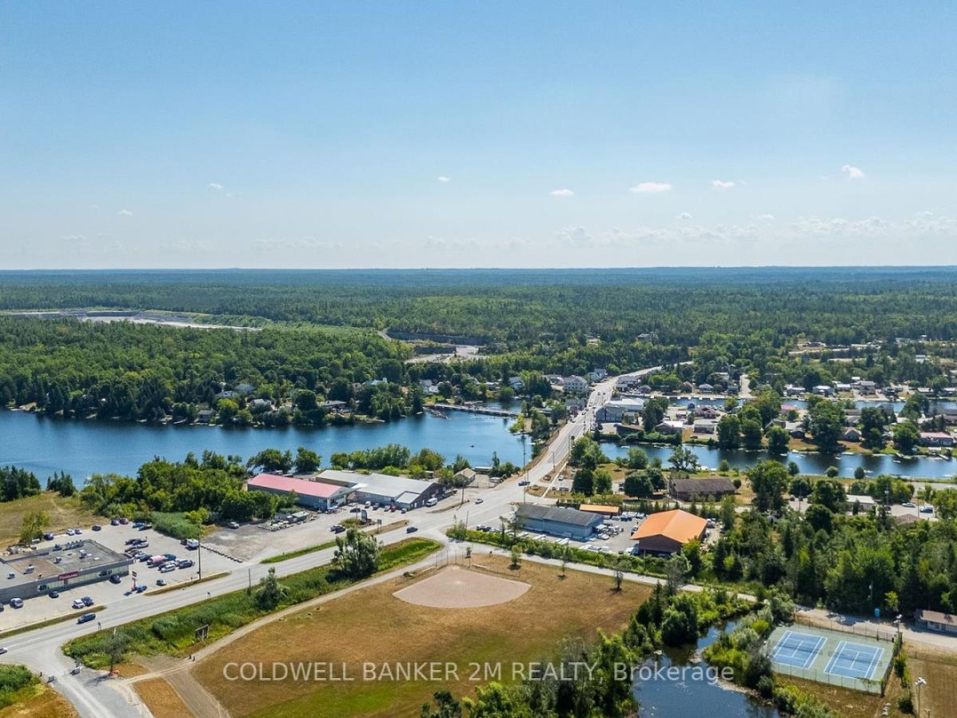 2812 COUNTY RD 48, 