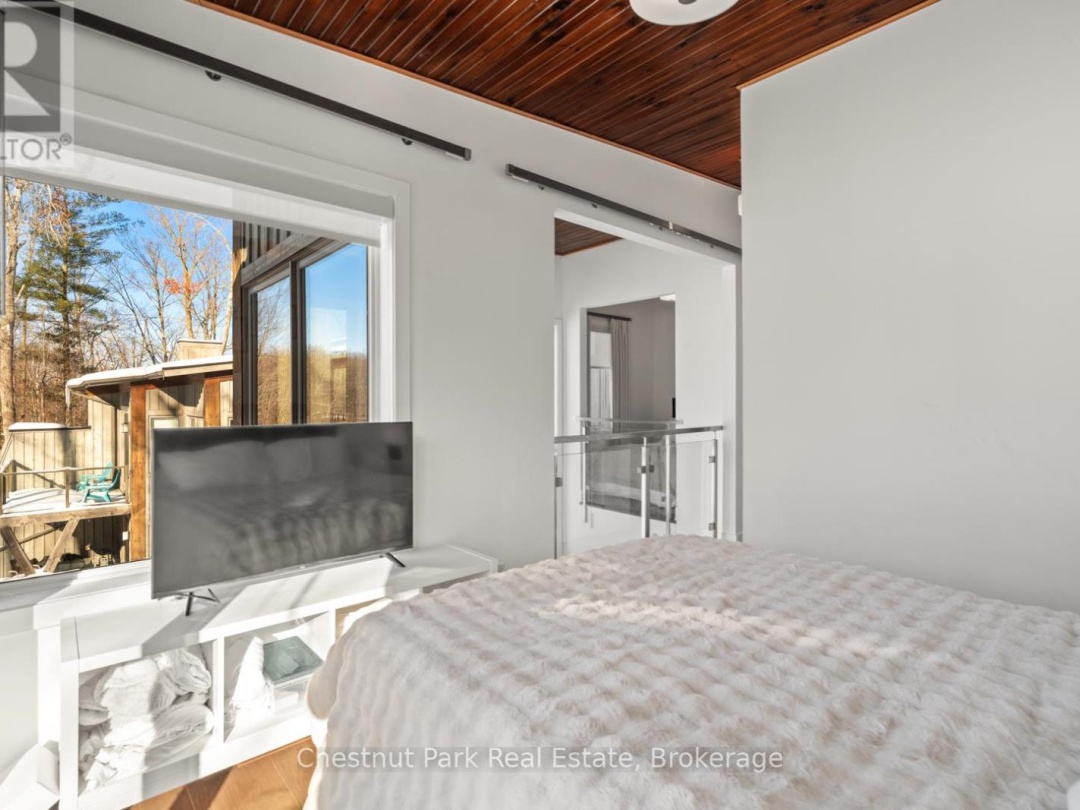 10 CARRICK TRAIL, Gravenhurst (Muskoka (S))