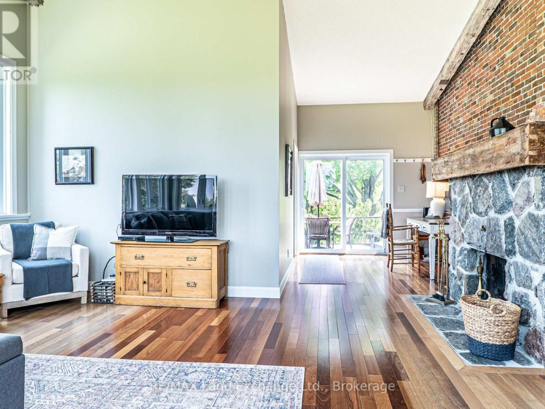 41 SCHOOL ROAD, Kawartha Lakes (Kirkfield)