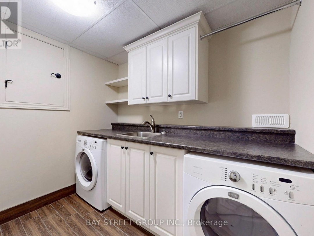 3784 TUPPY DRIVE, Lake Simcoe